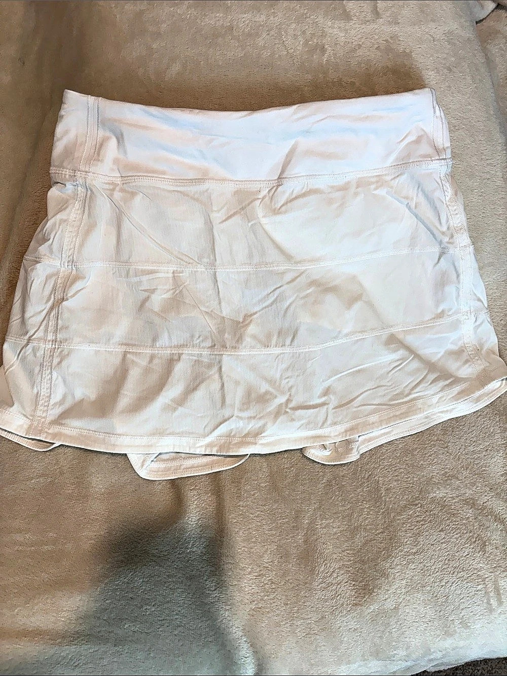 lululemon Pace Rival Skirt Tall Athletic Shorts White Size 6 Tall